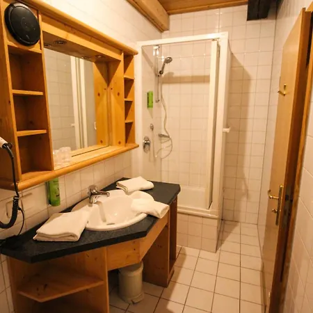 Heizmannshof & Restaurant Hotel 2*