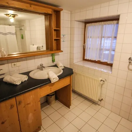 Heizmannshof & Restaurant Hotel 2*